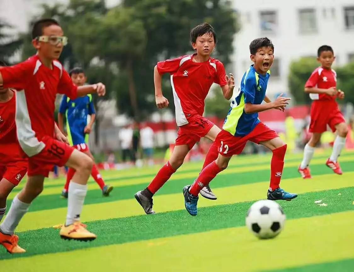 奇瑞尹同跃谈出海：中国各行业容易咄咄逼人，要靠诚心和实力打开别人的壁垒，不是“吃独食”而是来分享的