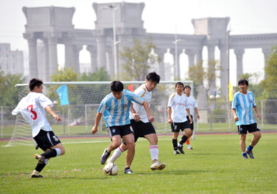 从锦江到竹海，从巷陌到云端：“五一”成都的N种打开方式